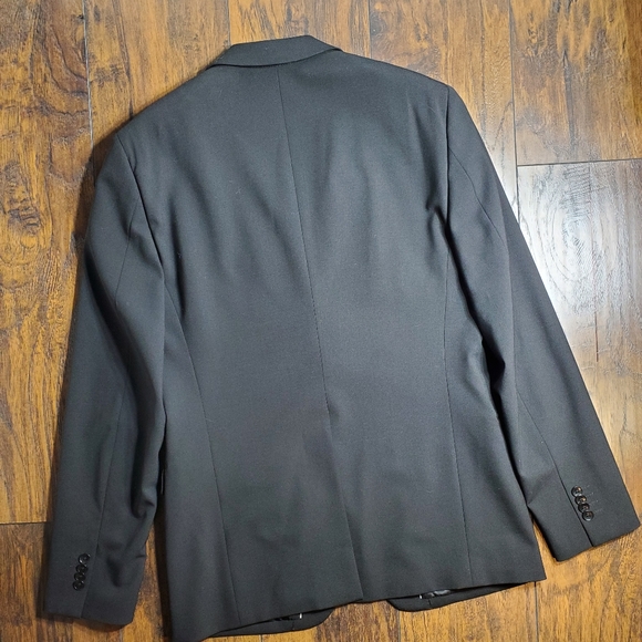 Theory men’s 40R black suit coat - Picture 5 of 11